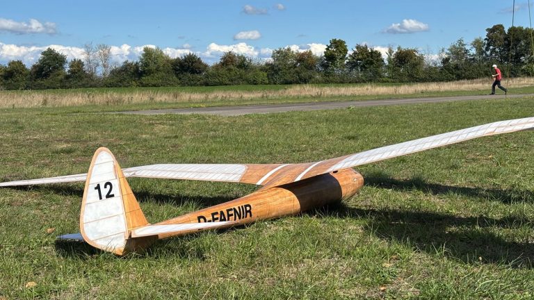 Antik‑Modellflugtreffen 2025 – Tradition, Geschichte und Flugkunst auf unserem Modellflugplatz